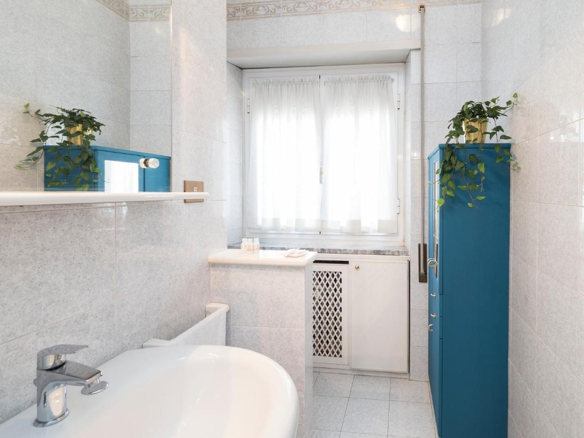Blessy Apartment Vaticano Rome Buitenkant foto